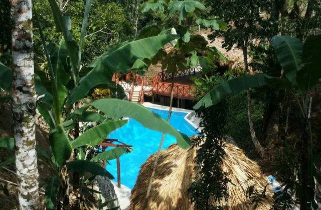 Fabulous Village Ecological Resort piscina